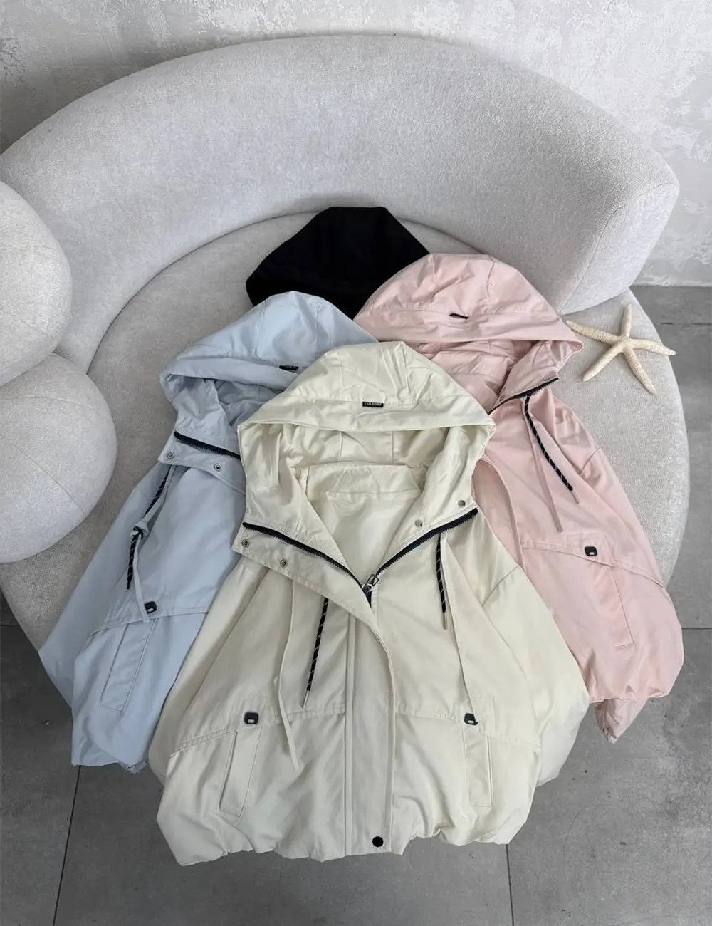 Women's bomber raincoat, free size 38-44, 60 cm length, available in black and cream